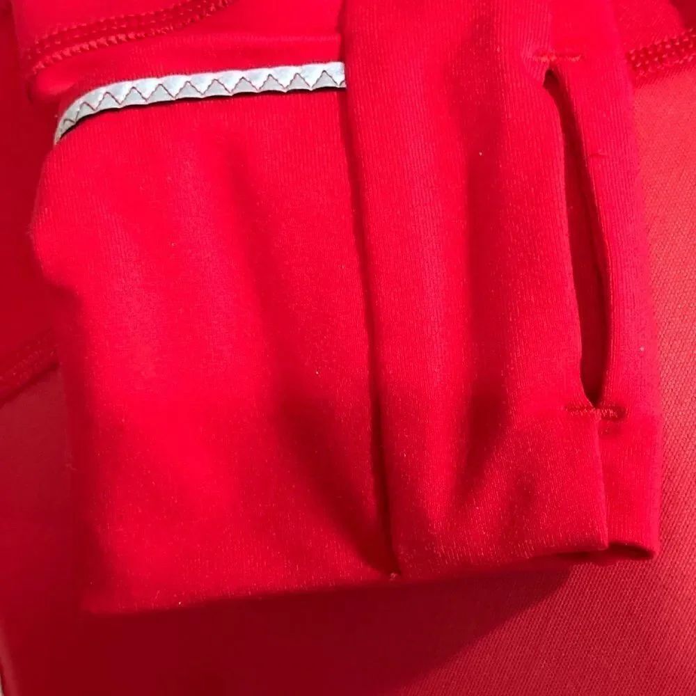 Victoria’s Secret Sports Women’s Front Zipper Jacket in the Size Small - Picture 8 of 12